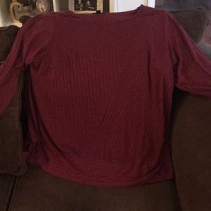 Plum/berry top